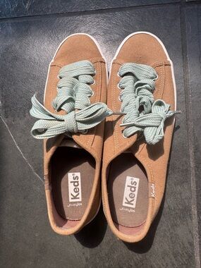 Keds Casual Sneakers in Tan with Mint Laces